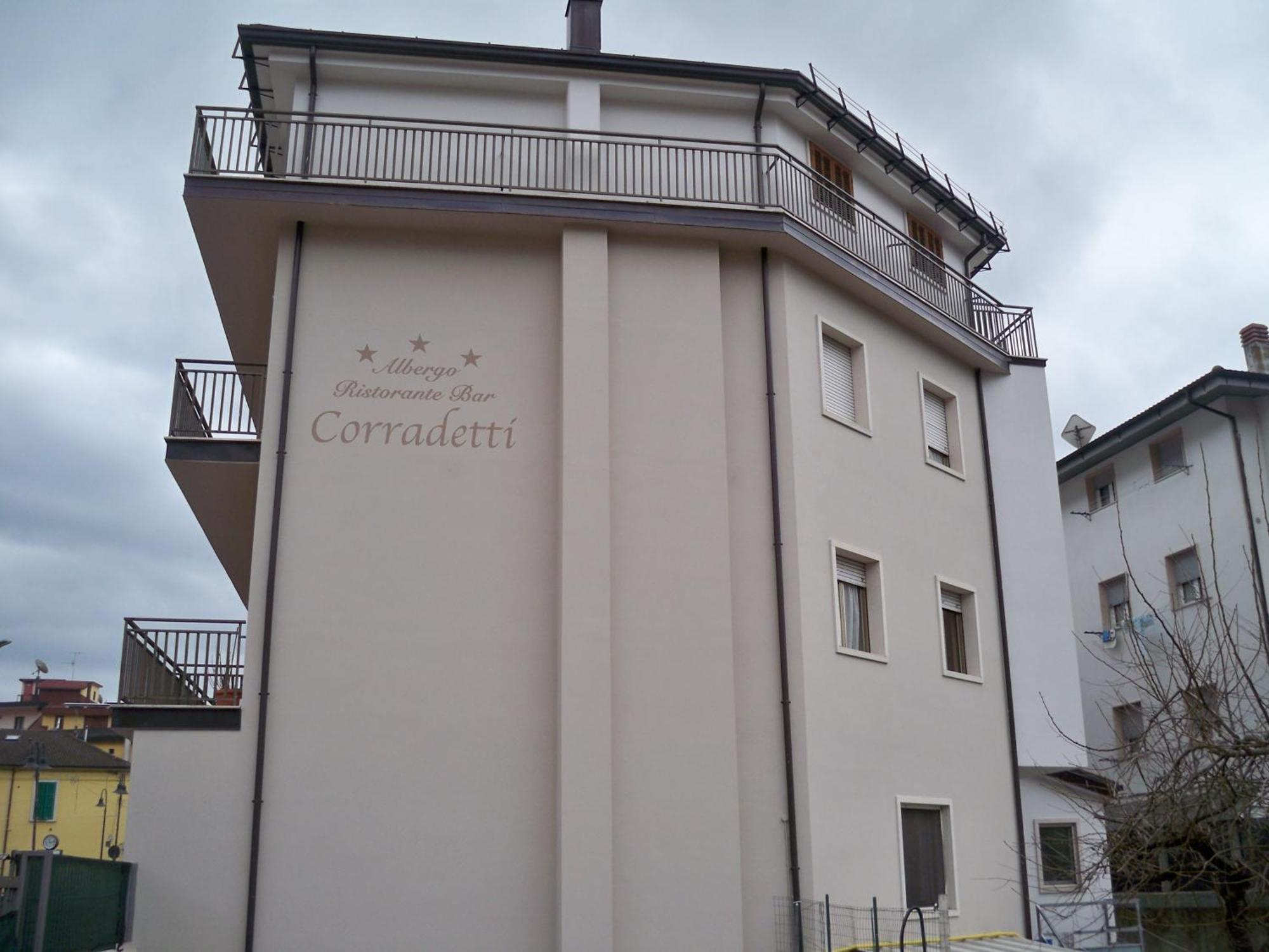 Albergo Corradetti Кастель-ди-Сангро Экстерьер фото