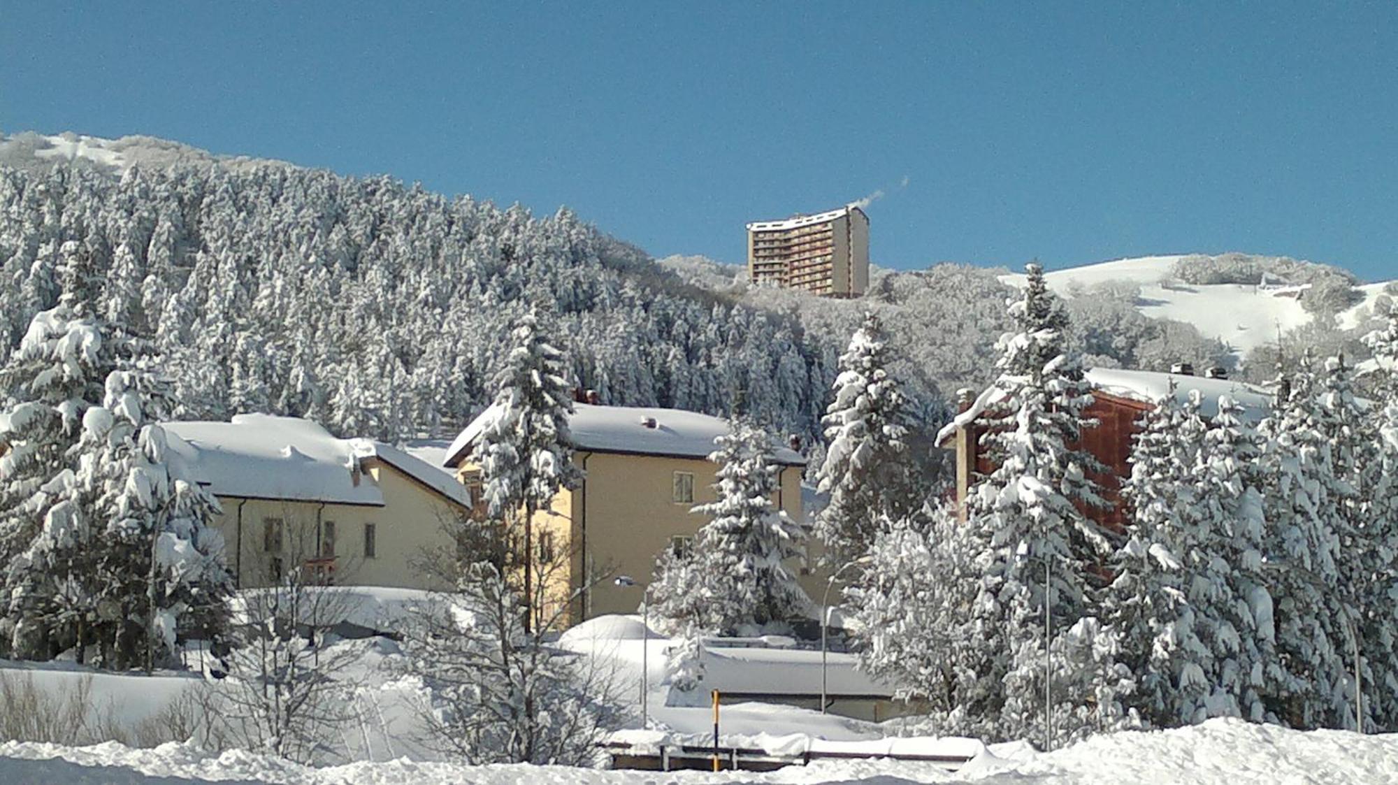 Albergo Corradetti Кастель-ди-Сангро Экстерьер фото