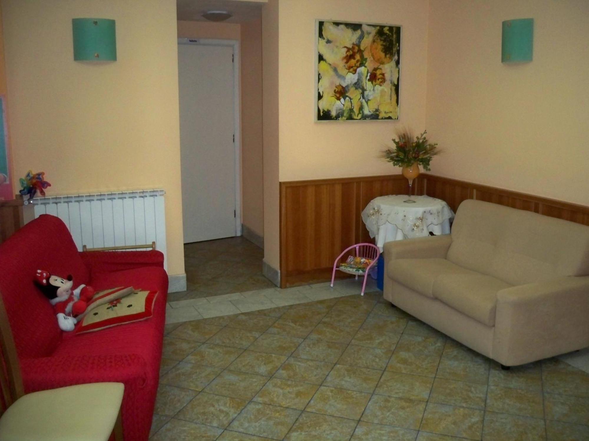 Albergo Corradetti Кастель-ди-Сангро Экстерьер фото