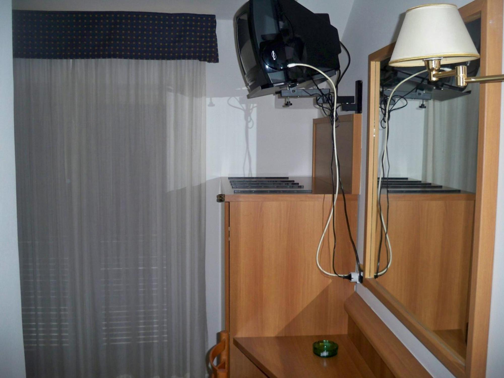 Albergo Corradetti Кастель-ди-Сангро Экстерьер фото